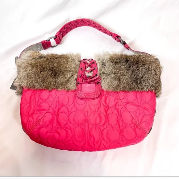 Coach - pink authentic RARE quilted, angora - Picture 3 of 7